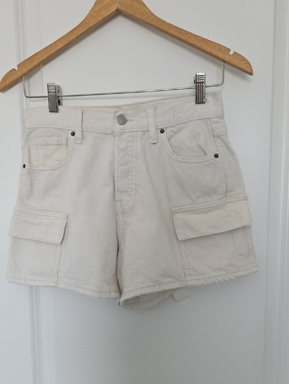Pacsun High-rise Cargo Shorts Size 24